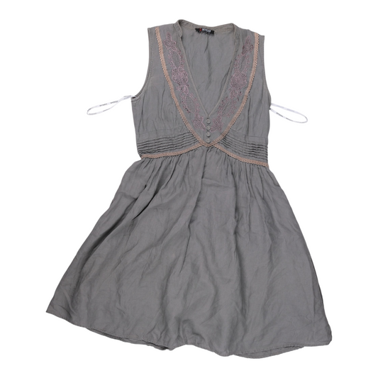 Morgan de Toi Embroidered V-Neck Grey Dress